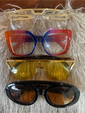 4 Pairs of Over-Sized Sunnies